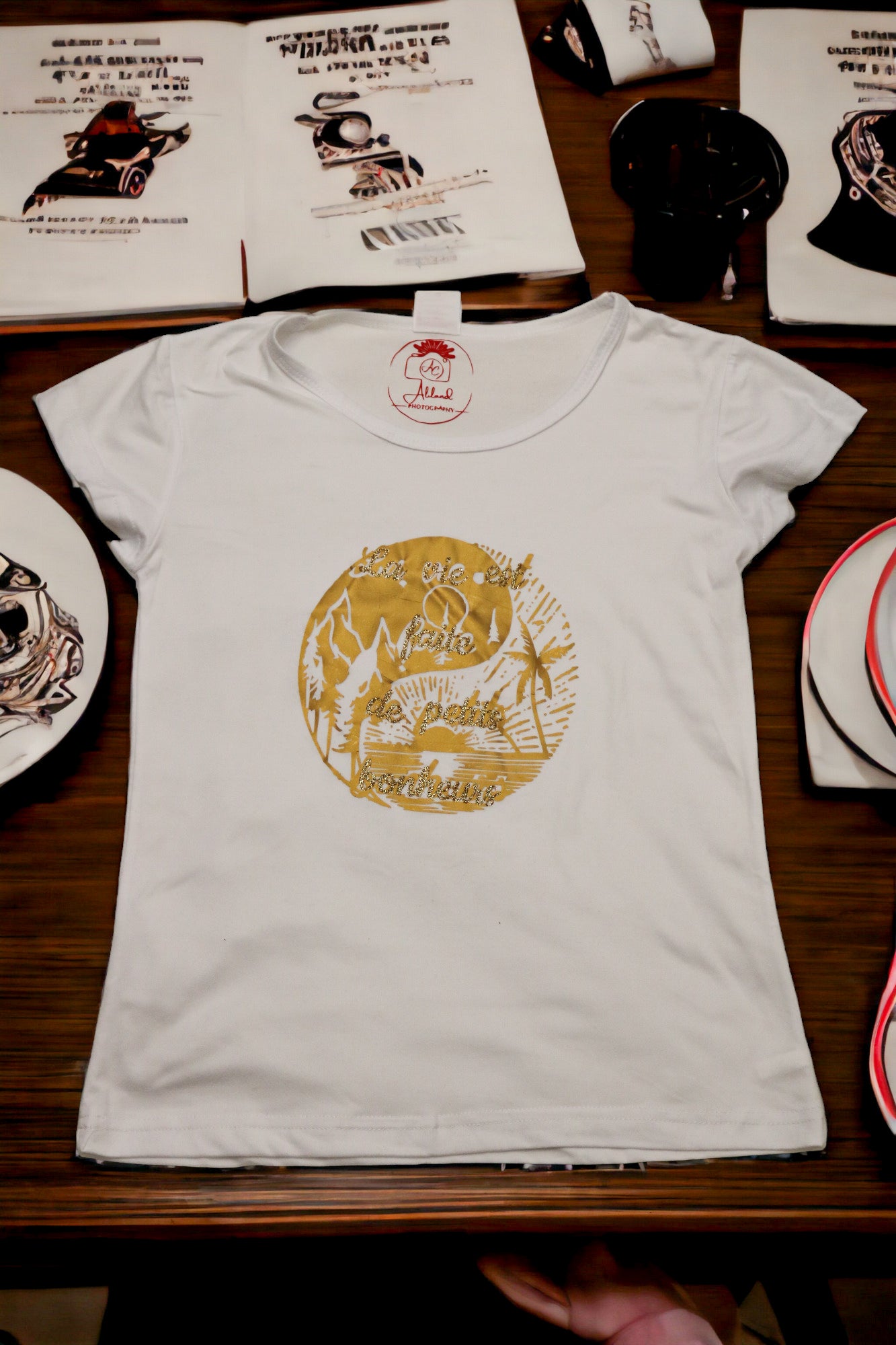 T-shirt "La vie est faite de petits bonheurs."